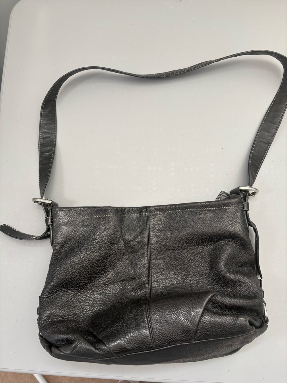 Vintage Coach Black Pebbled Leather Soho Hobo Duffle Bag F15064